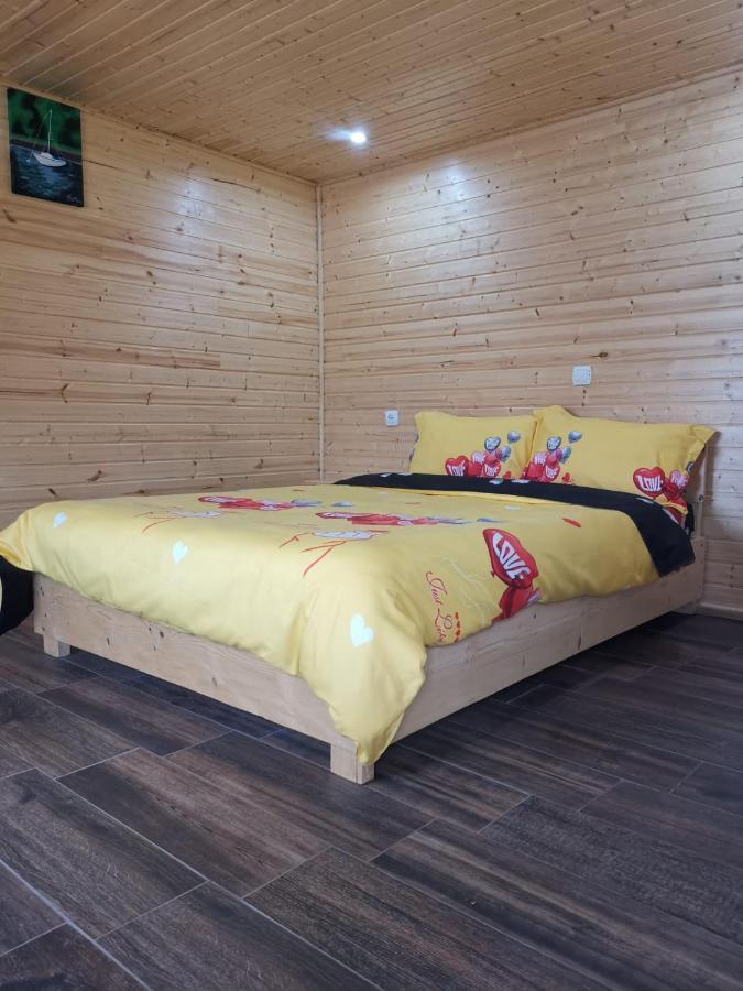 Casutele Deltei Hotell Mahmudia Eksteriør bilde